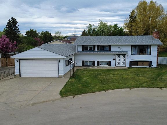 2nd image of 4809 Mackenzie Ave