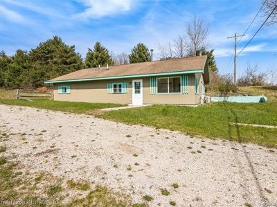 1734 Frankfort Hwy, Frankfort, MI, 49635