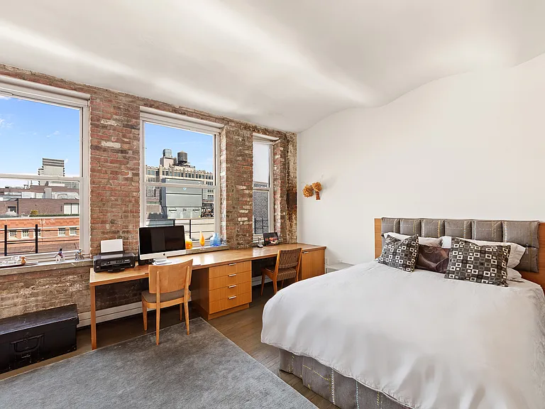 429 Greenwich St #8A — Photo 10