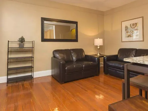 353 East 52nd Street image 1 of 7