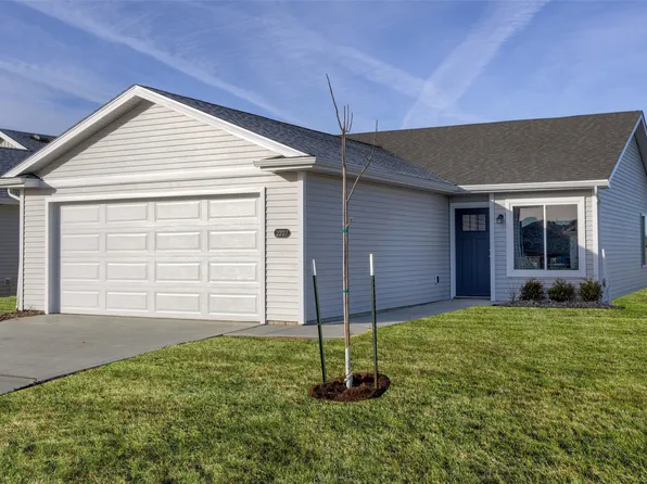 2227 Legacy Dr, Norwalk, IA 50211