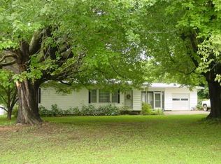 6155 Grand River Rd, Newburgh, IN 47630