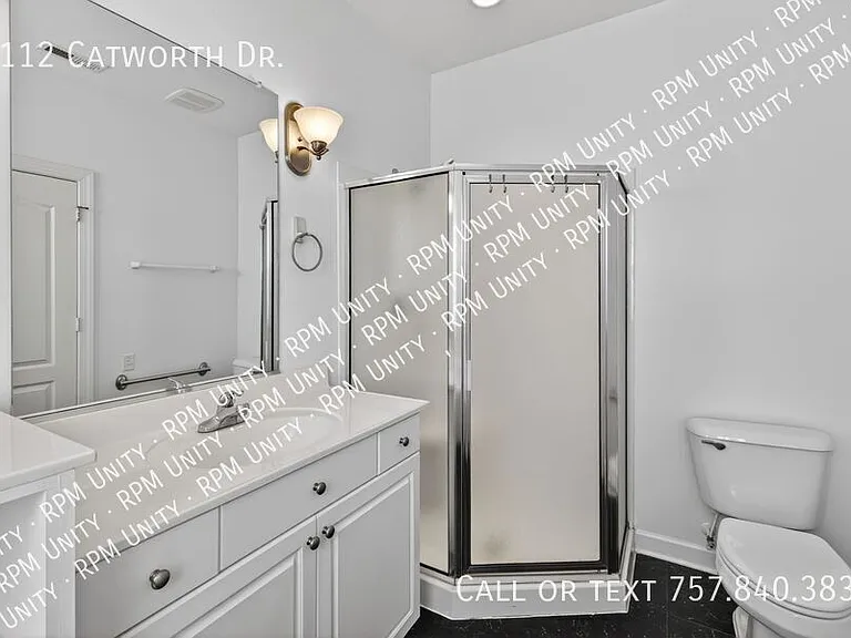 2112 Catworth Dr — Photo 36