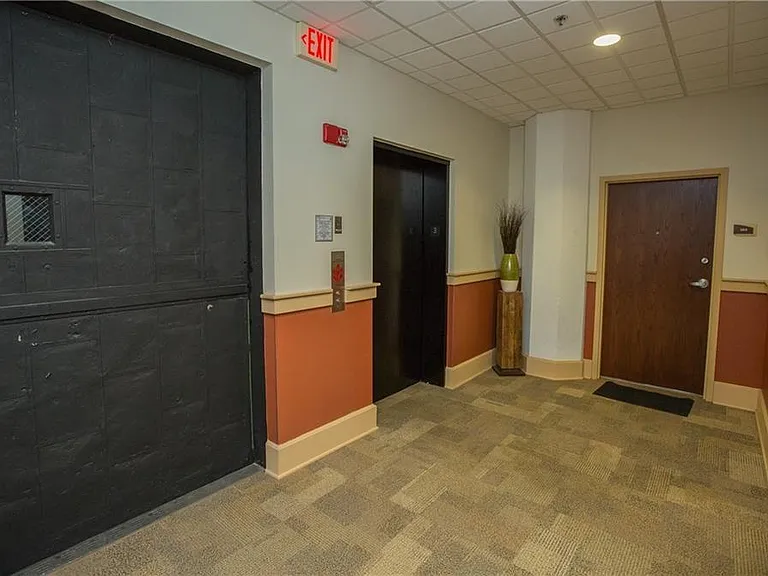 211 N Ellicott St #404 — Photo 21