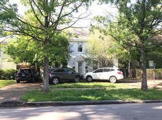 1740 Banks St #B, Houston, TX 77098