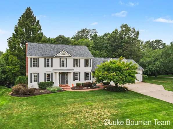 3587 Elk Ct, Zeeland, MI 49464