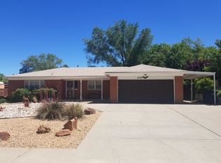 8709 Aztec Rd NE, Albuquerque, NM 87111
