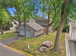 5486 W Bavarian Pass, Minneapolis, MN 55432