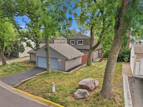 5486 W Bavarian Pass, Minneapolis, MN 55432