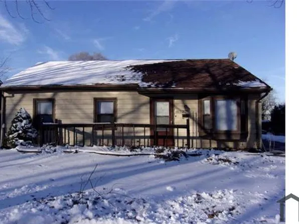 4452 Keenehand Ct, Richton Park, IL 60471
