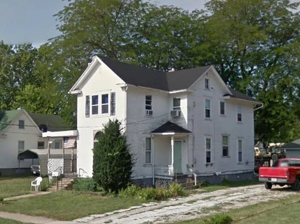 716 NW 1st Ave, Galva, IL 61434