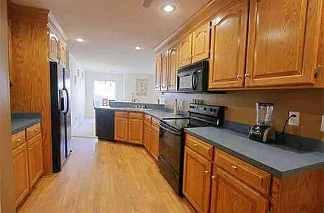 3512 Beacon Dr — Photo 3