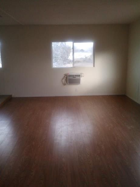 2nd image of 5775 Pearl Dr