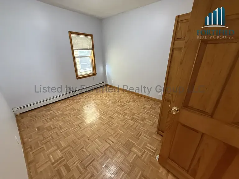 46 Pitman St #2F — Photo 14