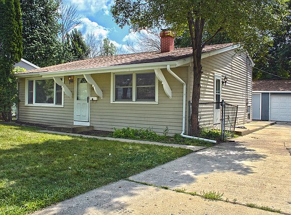 2nd image of 1962 Bristol Cir