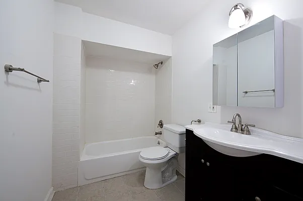 Rented by CORE | media 6