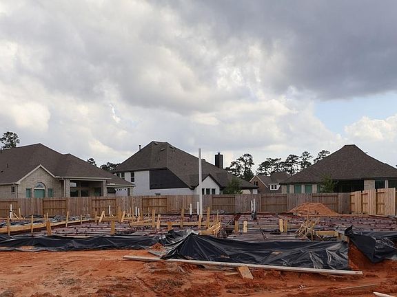 5th image of 128 Silverbow Creek Way