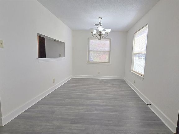 3rd image of 12941 Curran Rd