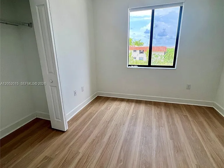 825 NE 211th St #825 — Photo 11