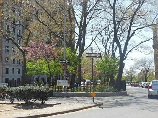 Rented by Citi Habitats | media 11