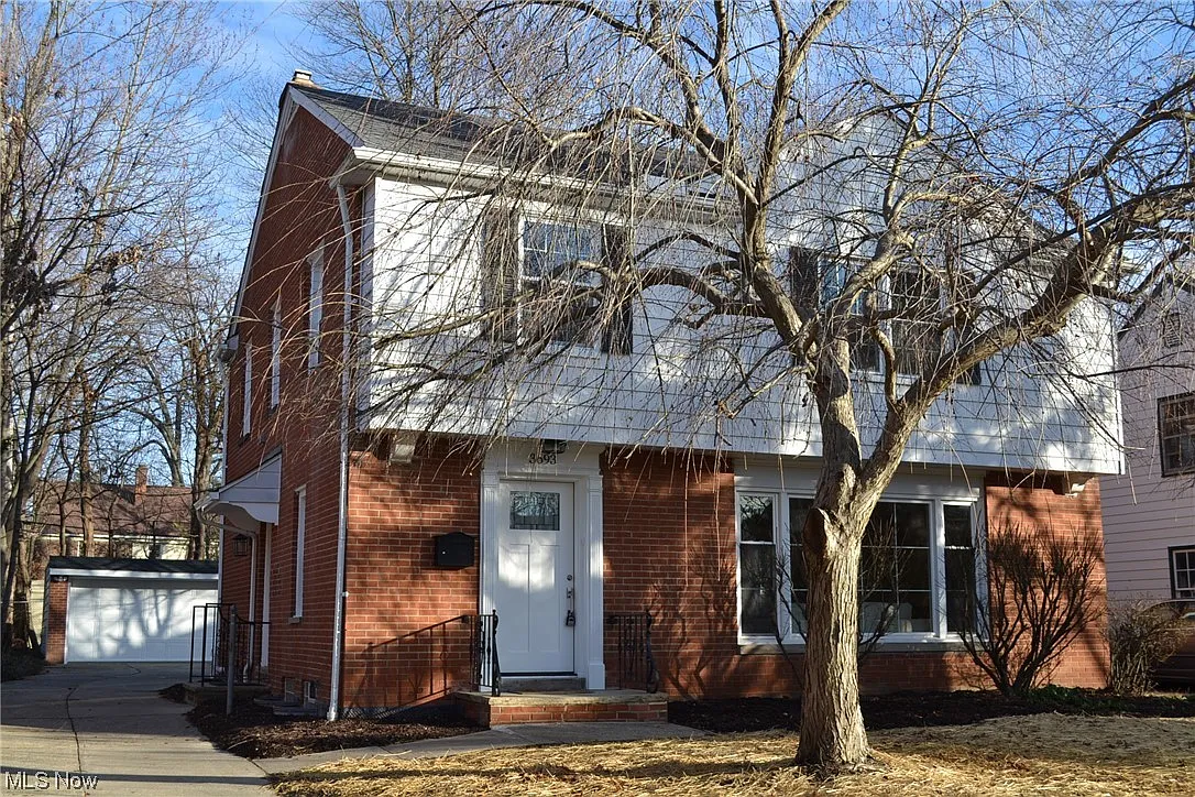 3693 Stoer Rd photo 1