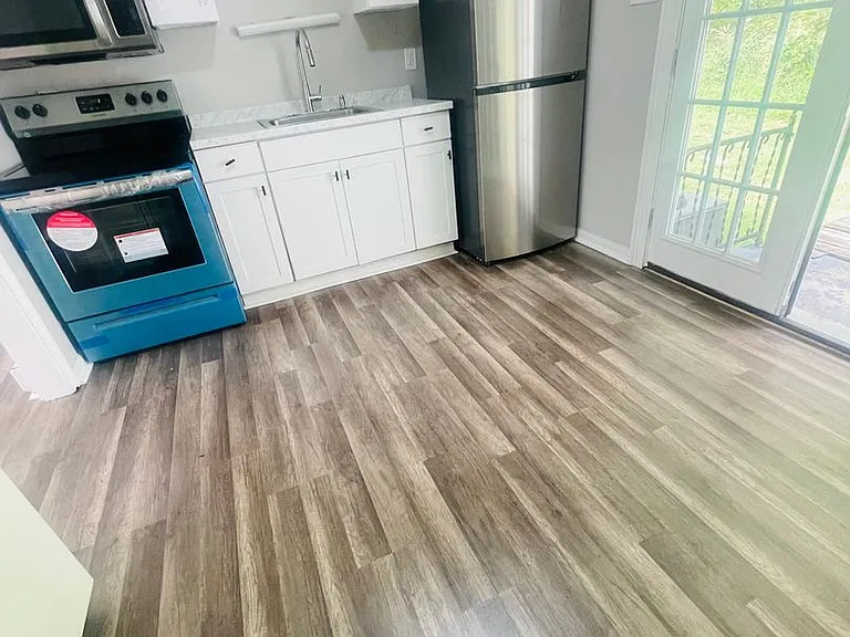 306 N Jackson St — Photo 26