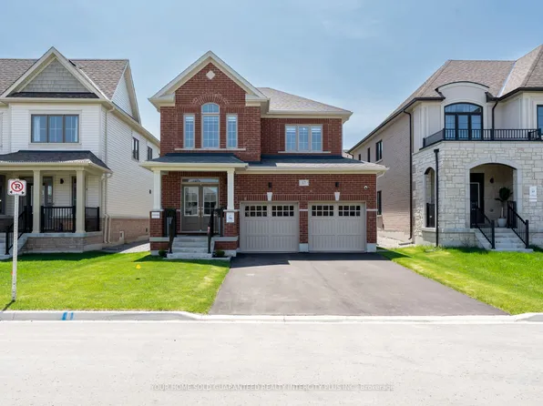 17 Stennett Dr, Georgina, ON L4P 0J4