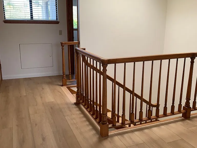 3747 Lincolnwood Dr — Photo 27