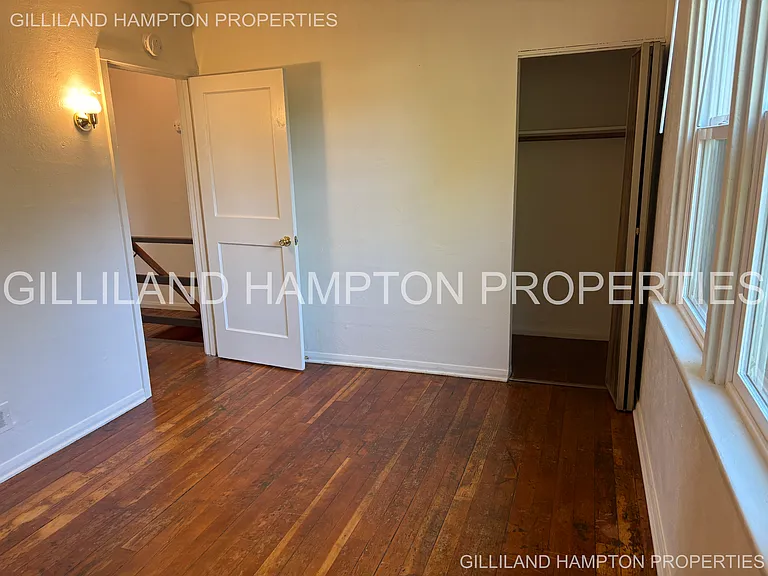 318 NW 15th St #318 — Photo 42