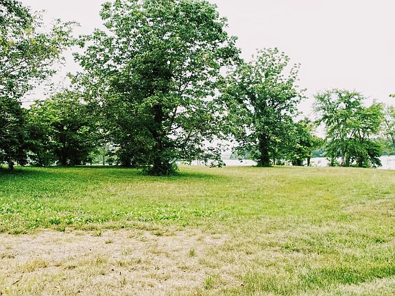 4th image of 1298 Edgewater Way Lot 60