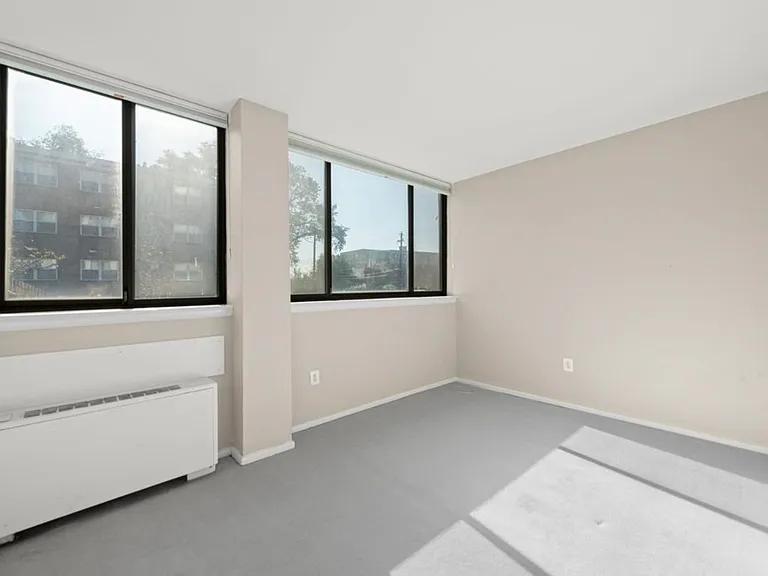4401 Lee Hwy #16 — Photo 9