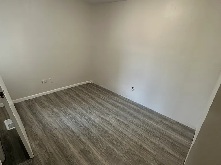 31 Elliott St #1 — Photo 9
