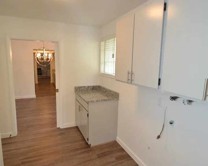 1903 & 1905 S Granduer Dr — Photo 25