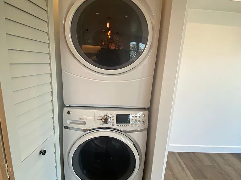4250 Cleveland Ave #1 — Photo 9