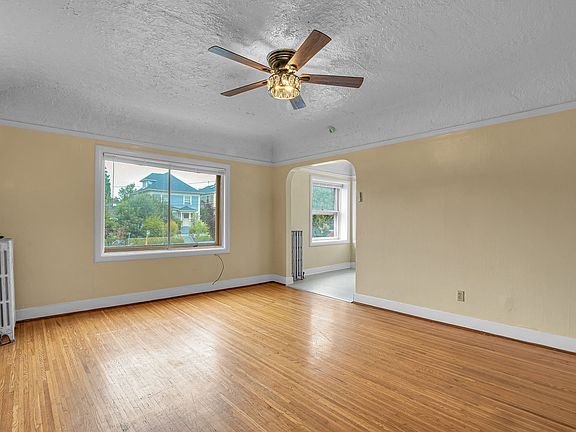 5th image of 2052 SE Hawthorne Blvd #142-201