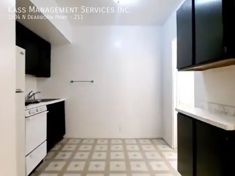 1504 N Dearborn Pkwy, Chicago, IL — Photo 22