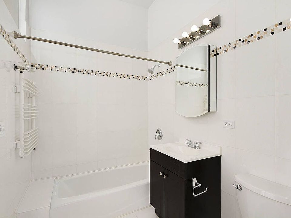 2nd image of 71 W 119th St #2