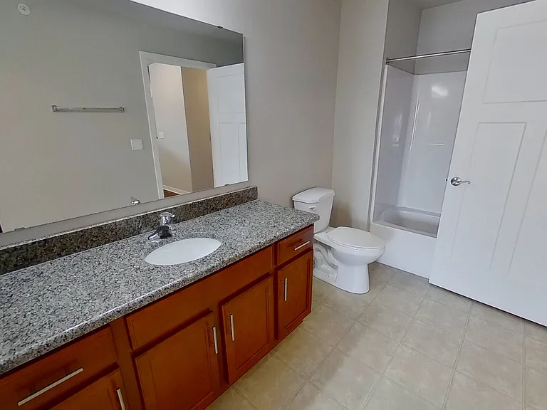 2002 American Eagle Dr #11 — Photo 13