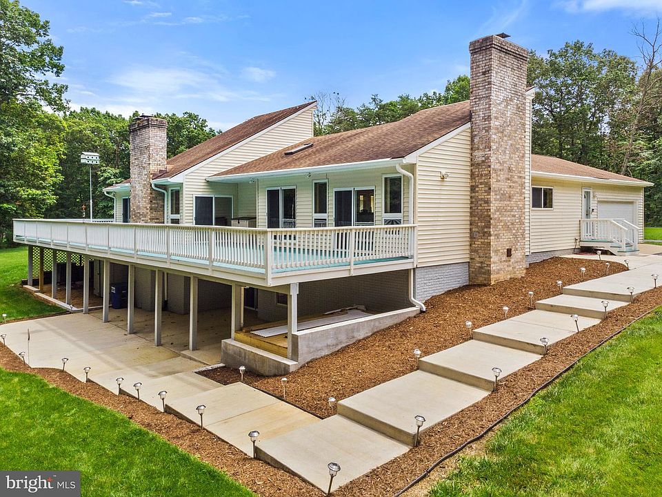 1st image of 18023 Winterwood Ct