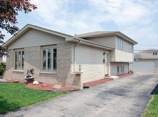 14537 S Albany Ave, Posen, IL 60469