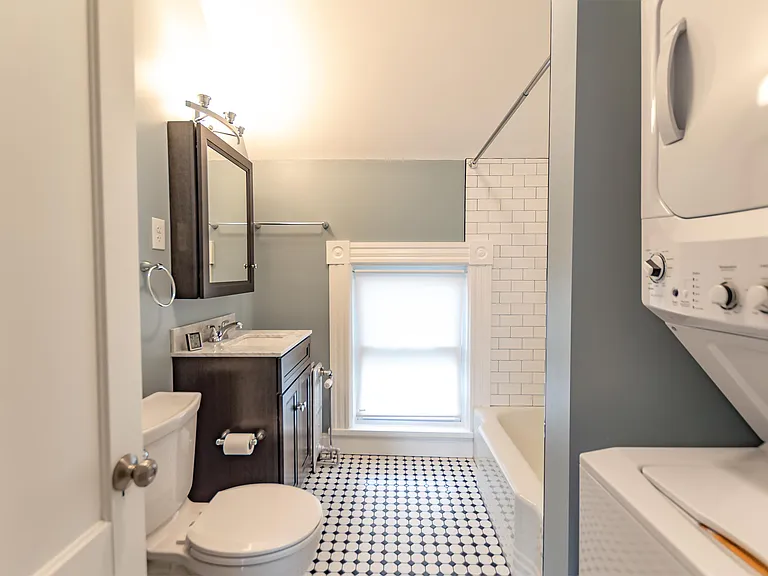 98 Liberty St #2 — Photo 5