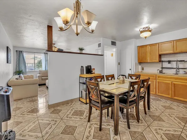 6516 W CHEERY LYNN Road, Phoenix, AZ 85033