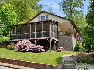 19 Siler Cir, Lake Junaluska, NC 28745