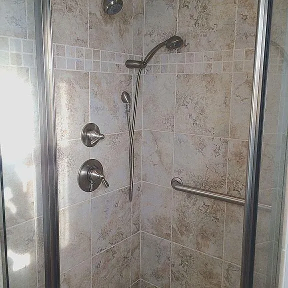 2 Floor Shower