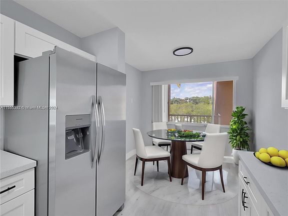 5th image of 7380 N Devon Dr #307
