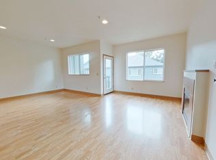1336 High Aly APT 2, Eugene, OR 97401