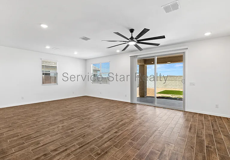 4144 W Eli Dr — Photo 16