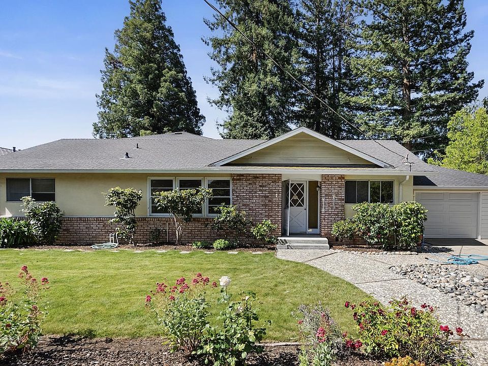 1st image of 4058 Laguna Way
