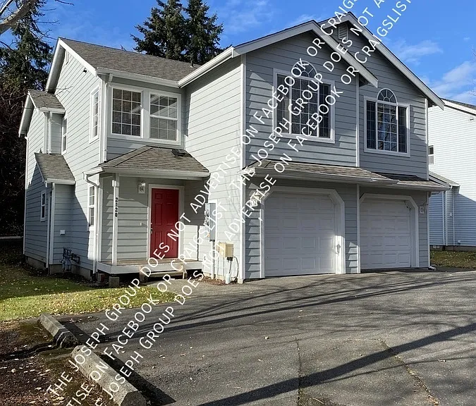 2110 Harris Ave — Photo 1