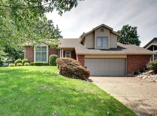 1914 S 24th St, Quincy, IL 62301